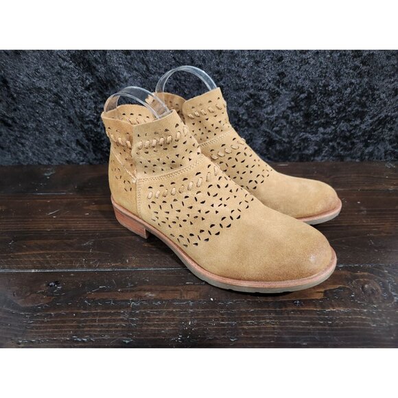 NEW Sofft Bristow Booties in Saddle Tan/Sz. 7.5M - Picture 3 of 8